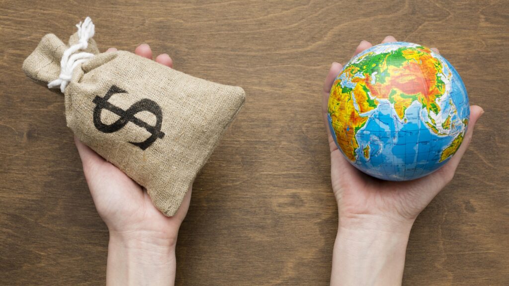 Cost structure and risk factors involved in international crowdfunding shipping and fulfillment